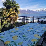 Luxury Casa Margherita Διαμέρισμα Pianello Del Lario