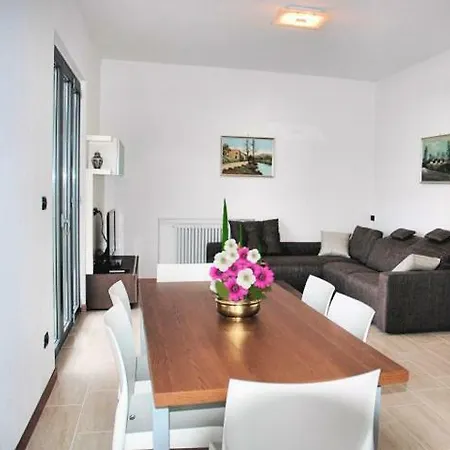 Διαμέρισμα Luxury Casa Margherita Pianello Del Lario